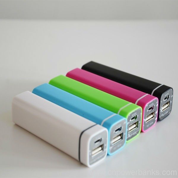 2200mah mobile lipstick power bank Lipstick-Size Power Bank in Eight Matte Colors