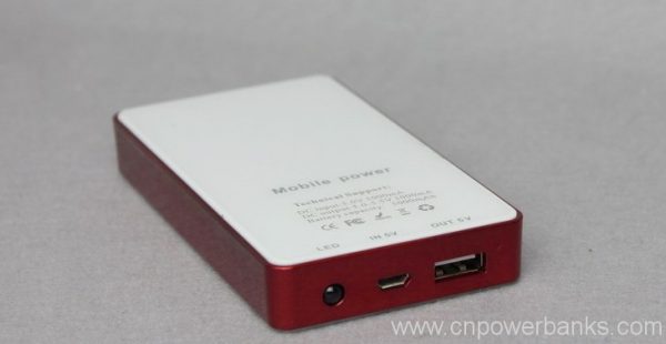 4000mAh Li-polymer power bank for moibile phones GPS 4 Li-Polymer Pocket Power Bank in Three Colors