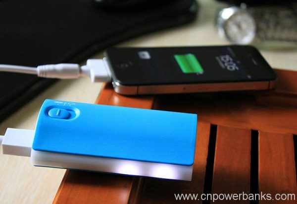 Oil-Injection Slim Power Bank with LED Light
