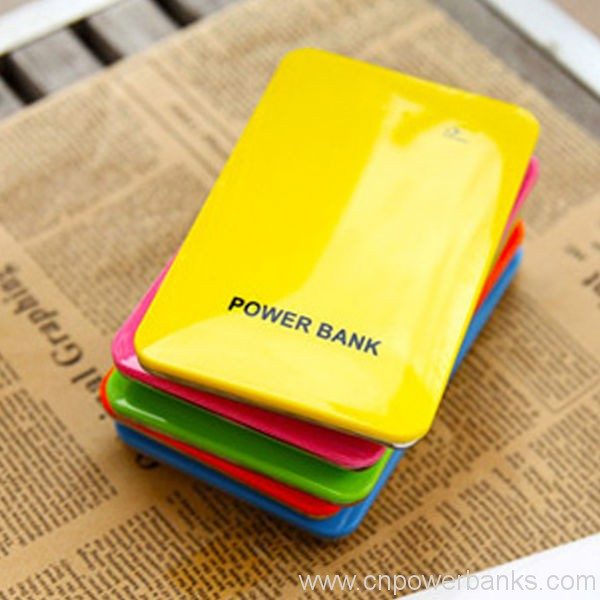 Gift Slim cellphone power bank 4000mAh Slim Gift Power Bank with Safety Protection Chip