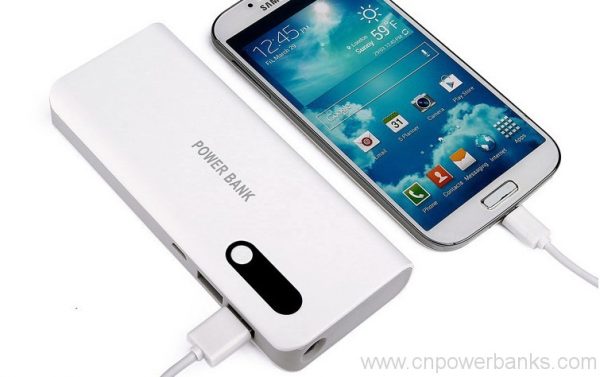 5600mAh Power bank with LED Display 3 Mid-Size Power Bank with LED Display