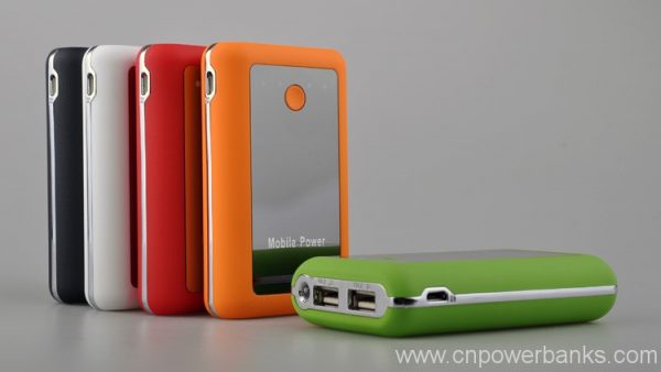 8400mah Power Bank for mobile device 3 Five-Color Power Bank for Retail Chains