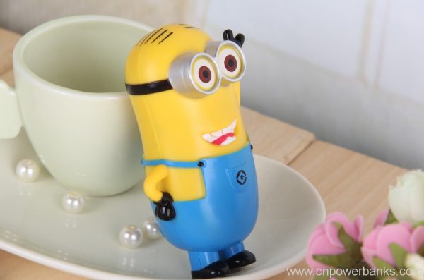 Cartoon Little Yellow Man Mobile Charger 2600mAh Cute Power Bank 5 Cartoon Character Power Bank for Licensed Merchandise