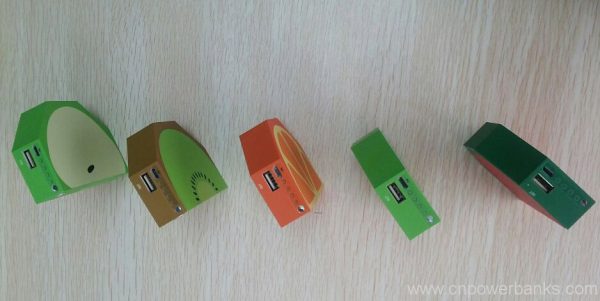 Colorful Fruits Design Universal 3000mah USB Power Bank for Mobile Phone 4 Fruit-Design Rubber-Oil Power Bank for Youth Retail