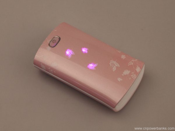 Fashion design 5600mah built in cable power bank 6 Built-in Cable Power Bank for Event Giveaways