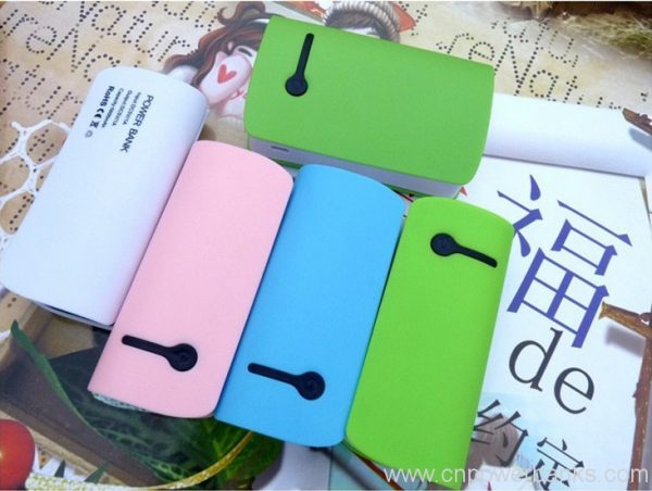 LED Flashlight 5600mah led power bank 4 Customizable LED Flashlight Power Bank for OEM Orders