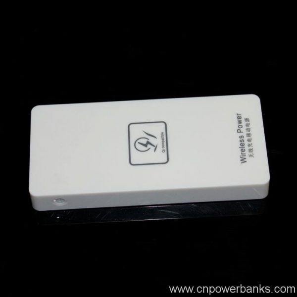Professional QI Wireless Charger Power Bank 5000mAh 5 QI Wireless Charging Pad Power Bank, 2-in-1