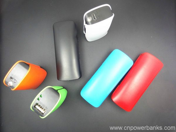 Promotion 2600mah power bank for phone power supply 3 Colorful Promotion Power Bank for OEM Campaigns