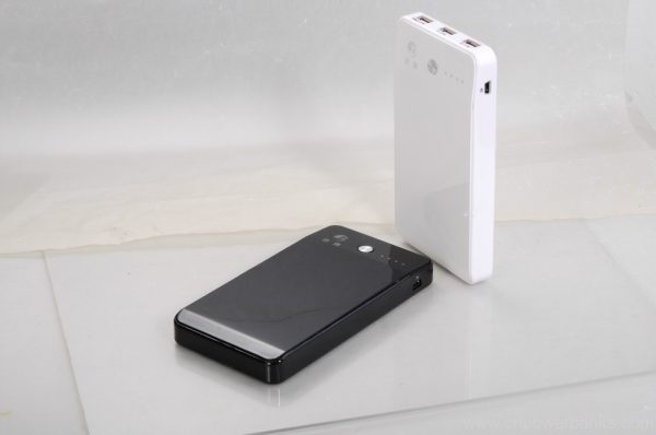 3 USB output 12000mah Power bank for laptop and mobile phones 4 Three-USB Power Bank for Laptops and Phones