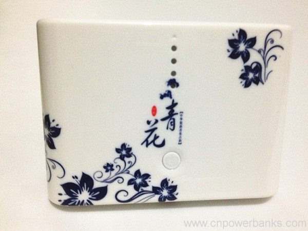 Chinese style Blue and White porcelain mobile power bank 10 Blue-and-White Porcelain Power Bank for Cultural Gift Retail