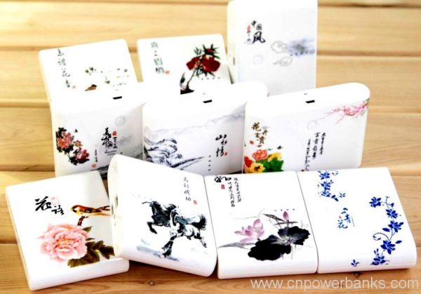 Chinese style Blue and White porcelain mobile power bank Blue-and-White Porcelain Power Bank for Cultural Gift Retail