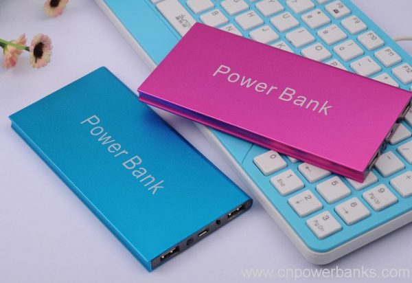 Ultra slim power bank with 20000mah polymer batteries 4 Ultra Slim Keychain Power Bank for Everyday Carry