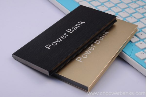 Ultra slim power bank with 20000mah polymer batteries 7 Ultra Slim Keychain Power Bank for Everyday Carry