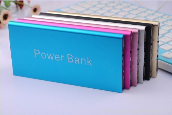 Ultra slim power bank with 20000mah polymer batteries 8 Ultra Slim Keychain Power Bank for Everyday Carry