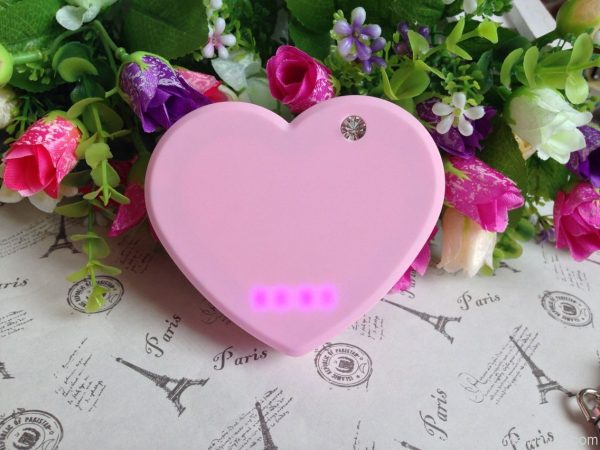 Lovely heart 5200mAh portable charger for Samsung/Iphone and all the smartphones 3 Aluminum Heart Power Bank for Couple Gifting