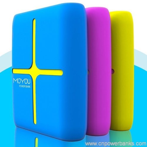 Two-Tone Power Bank with Swappable Silicone Skin