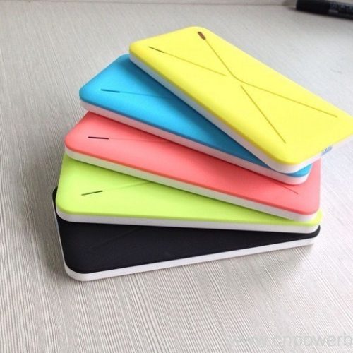 10mm Ultra-Thin Power Bank for Minimalist Carry